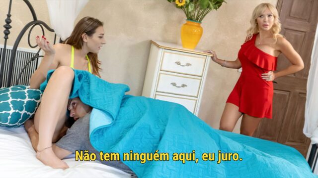 Buceta de novinha se come escondido